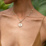 Sanjati necklace, close-up of the front-facing closure
