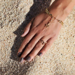 Noha bracelet in sterling silver, substantial chain with serpent detail