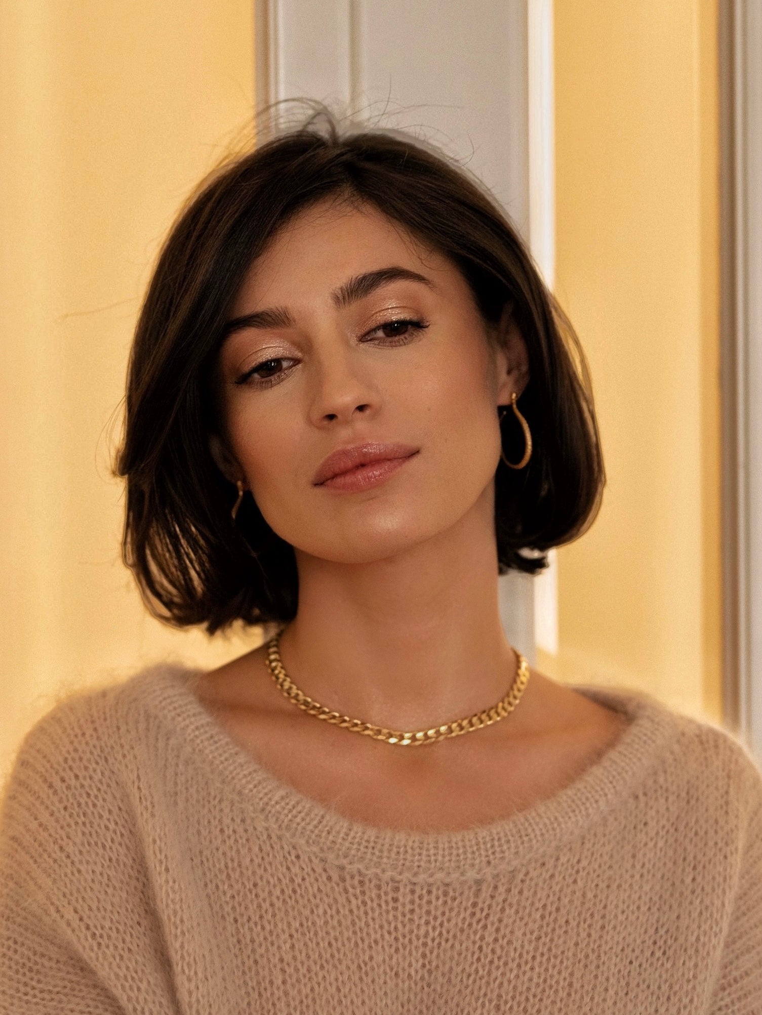 Noha choker, close-up detail of the chain link